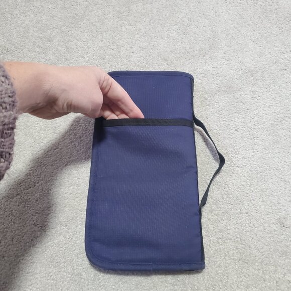 L.L. Bean Travel Document Passport Wallet Carrier Holder Nylon Navy Blue Black - Picture 3 of 10